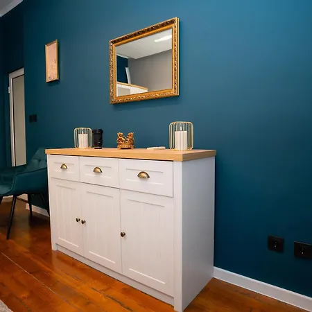 Casa Blue - Two Bdr Next To Ndk Apartment